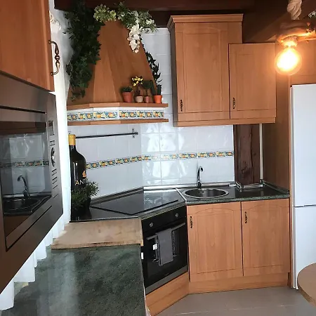 Robayera A Linea De Playa Holiday home